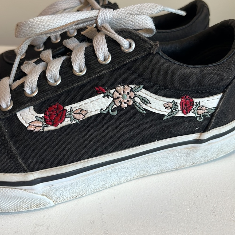 Vans Kid’s Old Skool Missy Rose Black Red Shoes Size 3 - Picture 6 of 9
